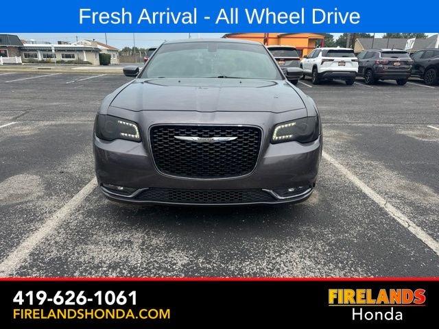 2017 Chrysler 300 S