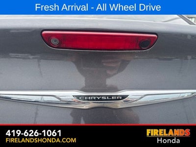 2017 Chrysler 300 S