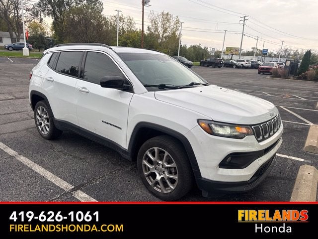 2022 Jeep Compass Latitude Lux