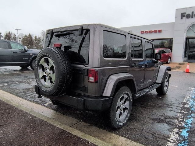 2016 Jeep Wrangler Unlimited Sahara