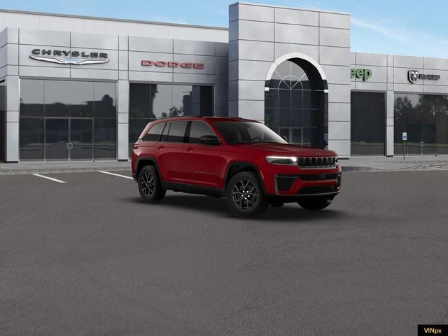 2026 Jeep Grand Cherokee Laredo Altitude