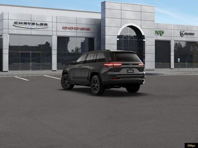 2026 Jeep Grand Cherokee Laredo Altitude