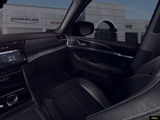 2026 Jeep Grand Cherokee Altitude