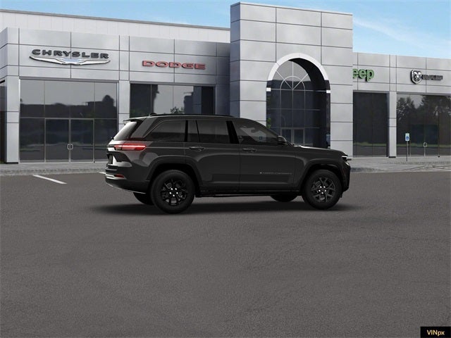 2026 Jeep Grand Cherokee Laredo