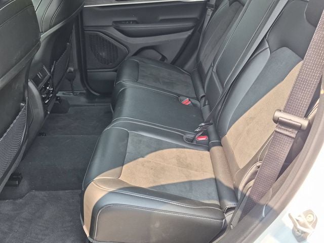 2026 Jeep Grand Cherokee Altitude