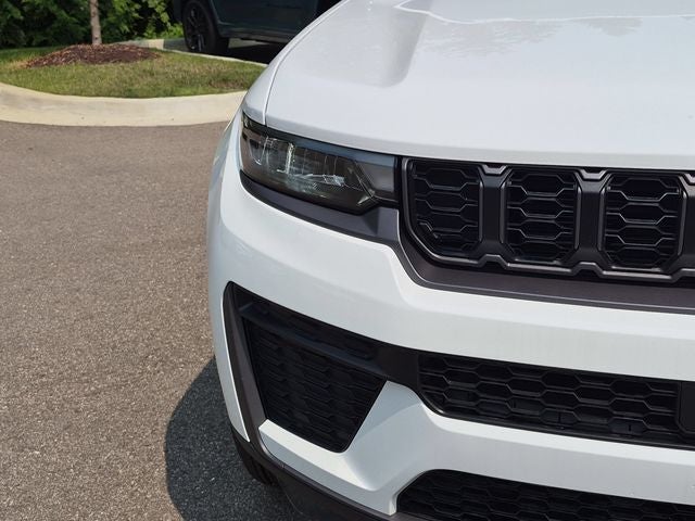 2026 Jeep Grand Cherokee Altitude