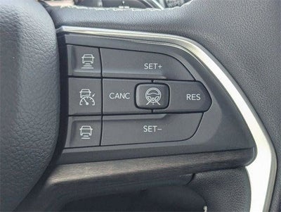 2026 Jeep Grand Cherokee Laredo