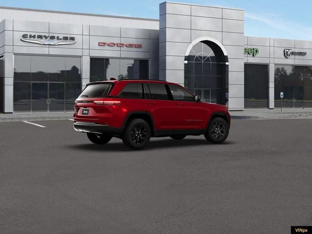 2026 Jeep Grand Cherokee Laredo Altitude
