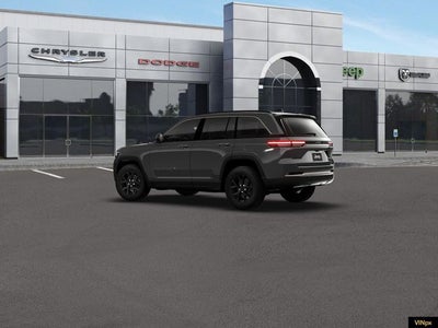 2026 Jeep Grand Cherokee Laredo Altitude