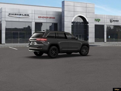 2026 Jeep Grand Cherokee Laredo Altitude