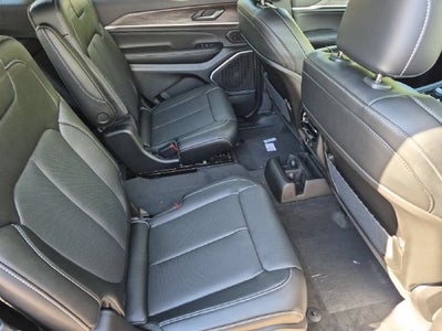 2027 Jeep Grand Cherokee L Limited Reserve