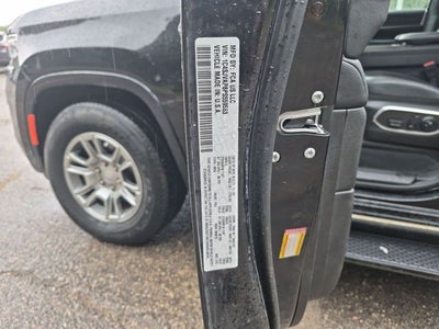 2023 Jeep Wagoneer Base