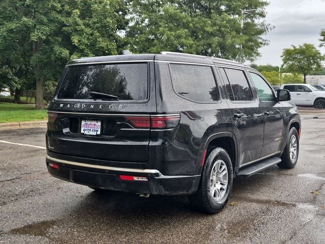 2023 Jeep Wagoneer Base