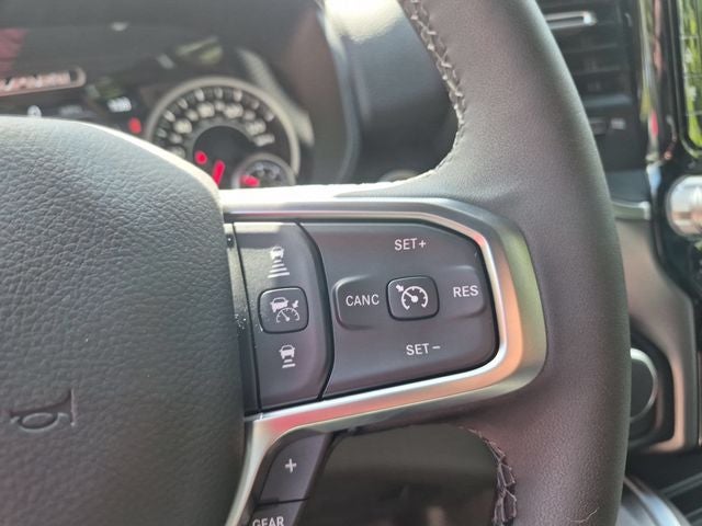 2027 RAM 1500 Big Horn/Lone Star