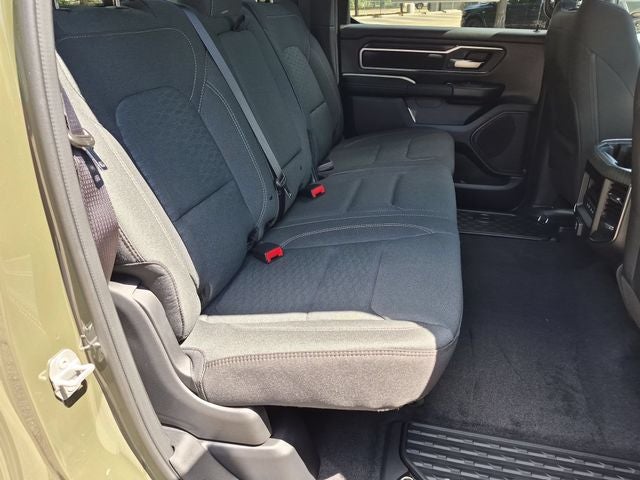 2027 RAM 1500 Big Horn/Lone Star