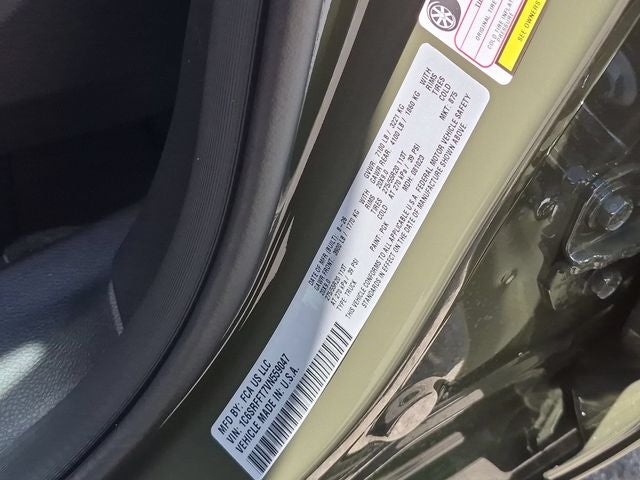 2027 RAM 1500 Big Horn/Lone Star