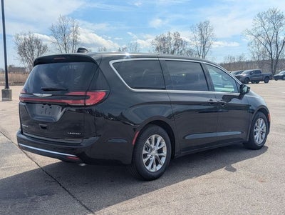 2026 Chrysler Pacifica Limited