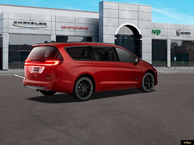 2027 Chrysler Pacifica Select