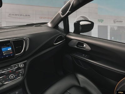 2027 Chrysler Pacifica Limited