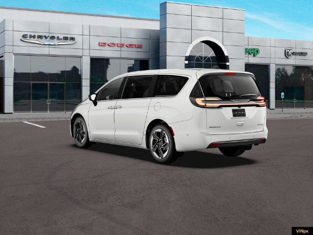 2027 Chrysler Pacifica Limited