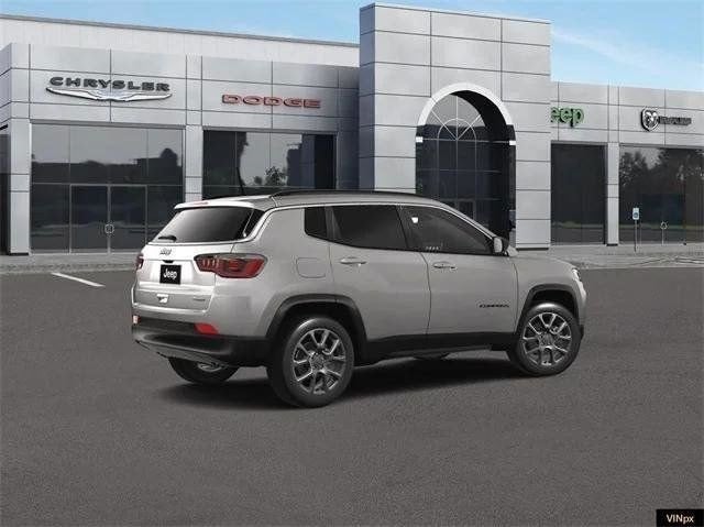 2023 Jeep Compass Latitude Lux