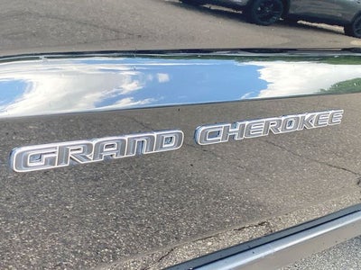 2020 Jeep Grand Cherokee Laredo E