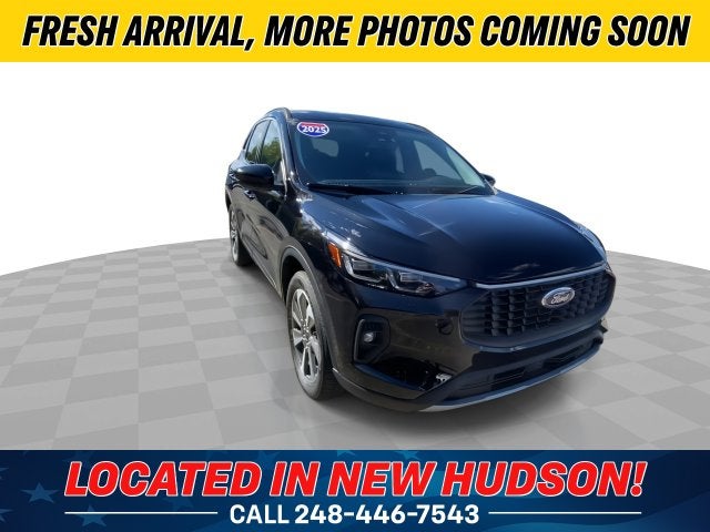2025 Ford Escape Hybrid Platinum