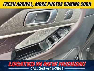 2025 Ford Explorer Platinum