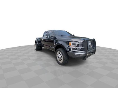 2022 Ford F-450SD Limited DRW