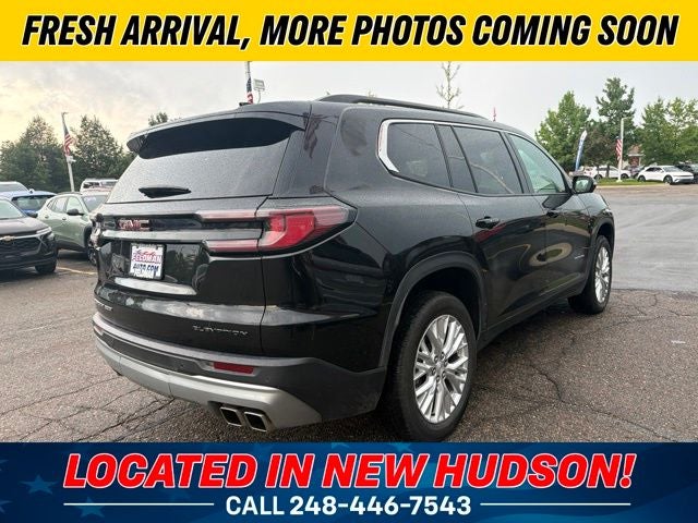 2024 GMC Acadia Elevation