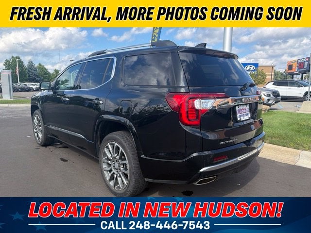 2023 GMC Acadia Denali