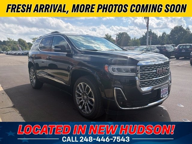 2023 GMC Acadia Denali