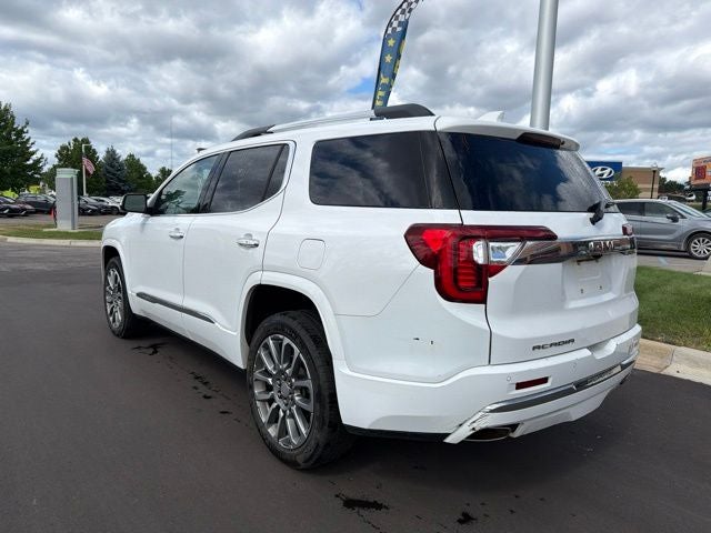 2023 GMC Acadia Denali