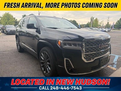2023 GMC Acadia Denali