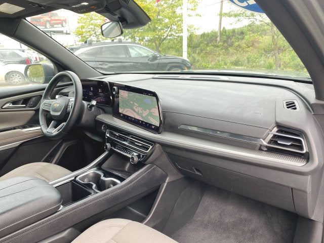 2025 Chevrolet Traverse LT 2LT