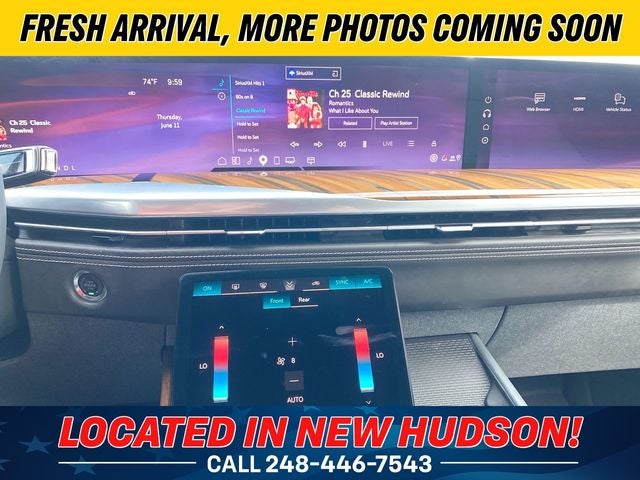 2025 Cadillac Escalade ESV Sport Platinum