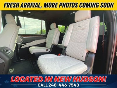 2025 Cadillac Escalade ESV Sport Platinum
