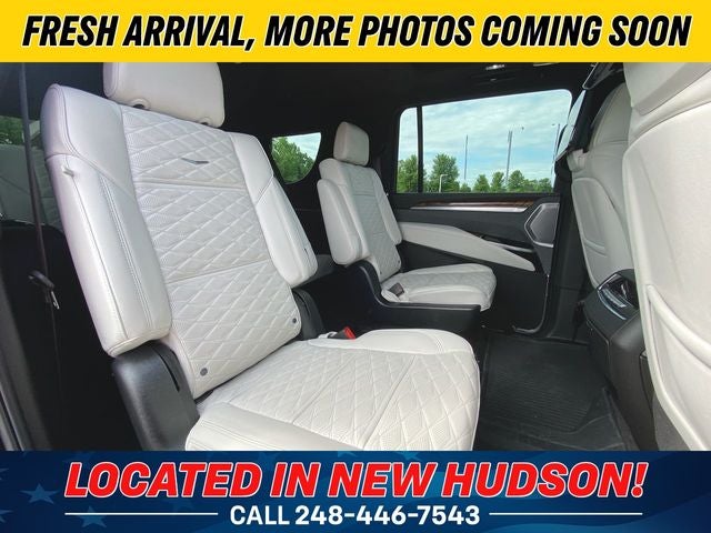 2025 Cadillac Escalade ESV Sport Platinum