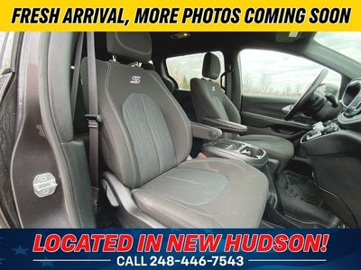 2021 Chrysler Pacifica Touring