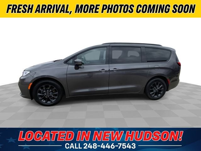 2021 Chrysler Pacifica Touring