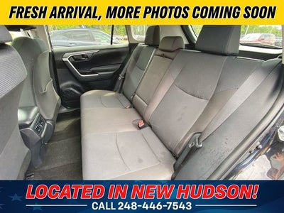 2025 Toyota RAV4 LE