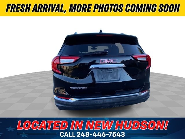2023 GMC Terrain SLT