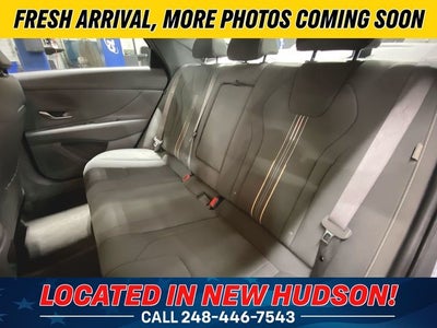 2025 Hyundai Elantra SEL Convenience