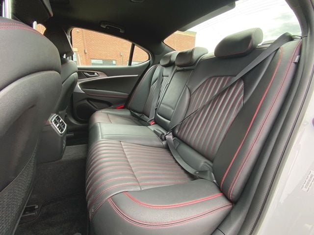 2024 Genesis G70 2.5T