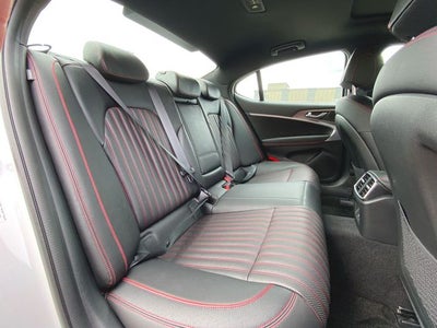 2024 Genesis G70 2.5T