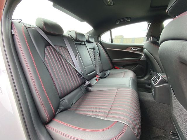 2024 Genesis G70 2.5T