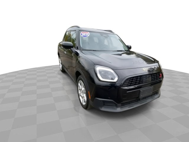 2025 MINI Cooper S Countryman Signature Plus