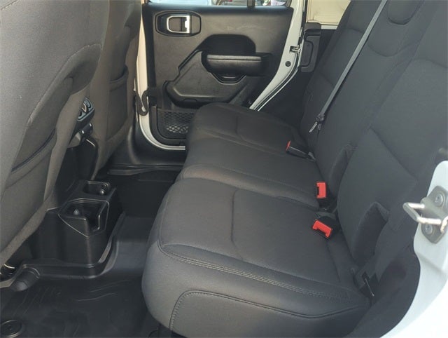 2022 Jeep Wrangler Unlimited High Tide 4x4