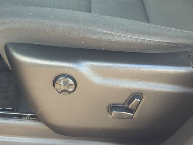 2019 Jeep Grand Cherokee Laredo E 4x4