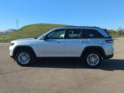 2025 Jeep Grand Cherokee Laredo X 4x4